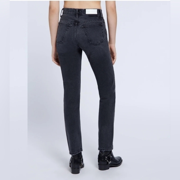 Re/Done 70's Straight High Rise Worn Black With Rip Size 26 NWT - Picture 4 of 12